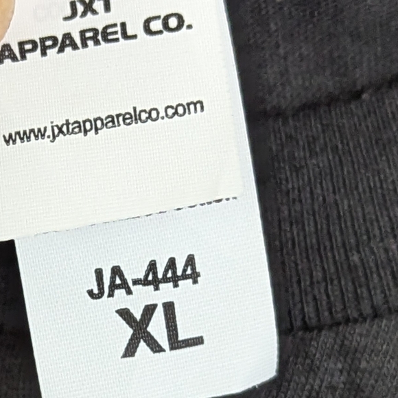 Mon Laferte Chilean/Mexican Musician, Singer, Composer Painter Concert Tee XL - Picture 3 of 8